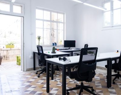 Private Office for 3 Persons with Balcony